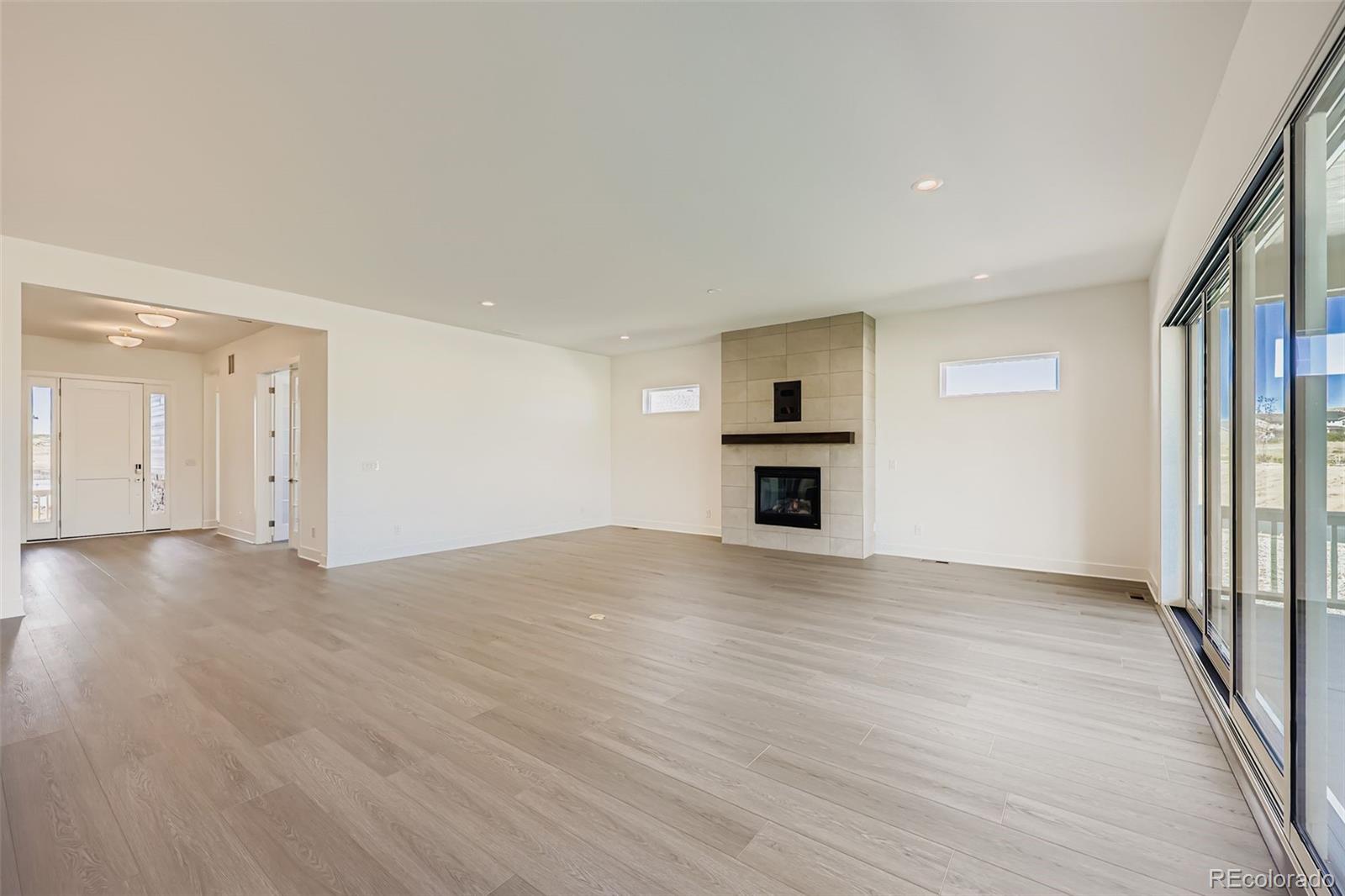 348 Agoseris Way