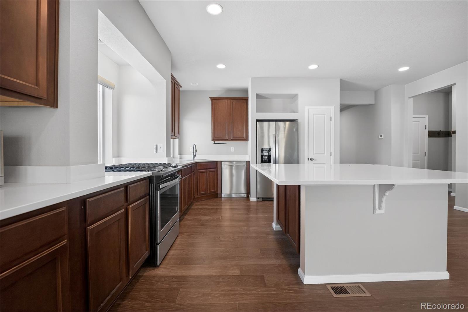 402 Highlands Circle