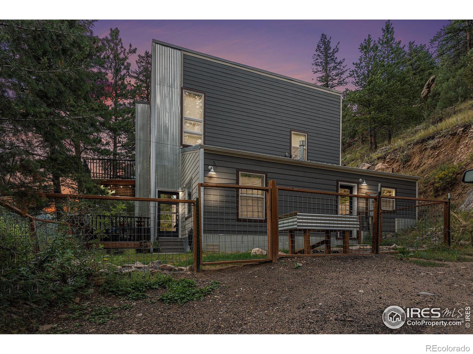 414 Waltonia Road