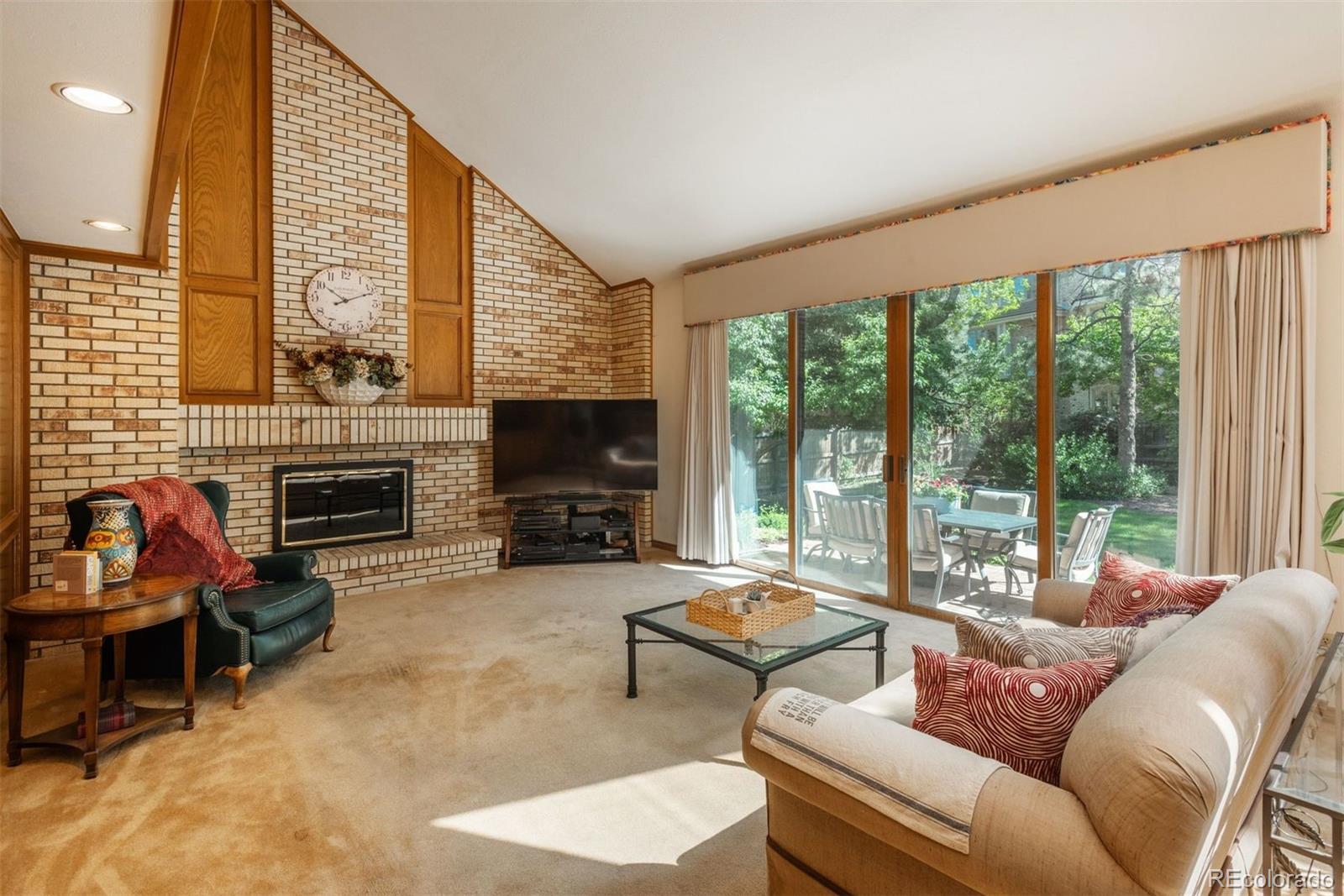 5063 E Otero Circle