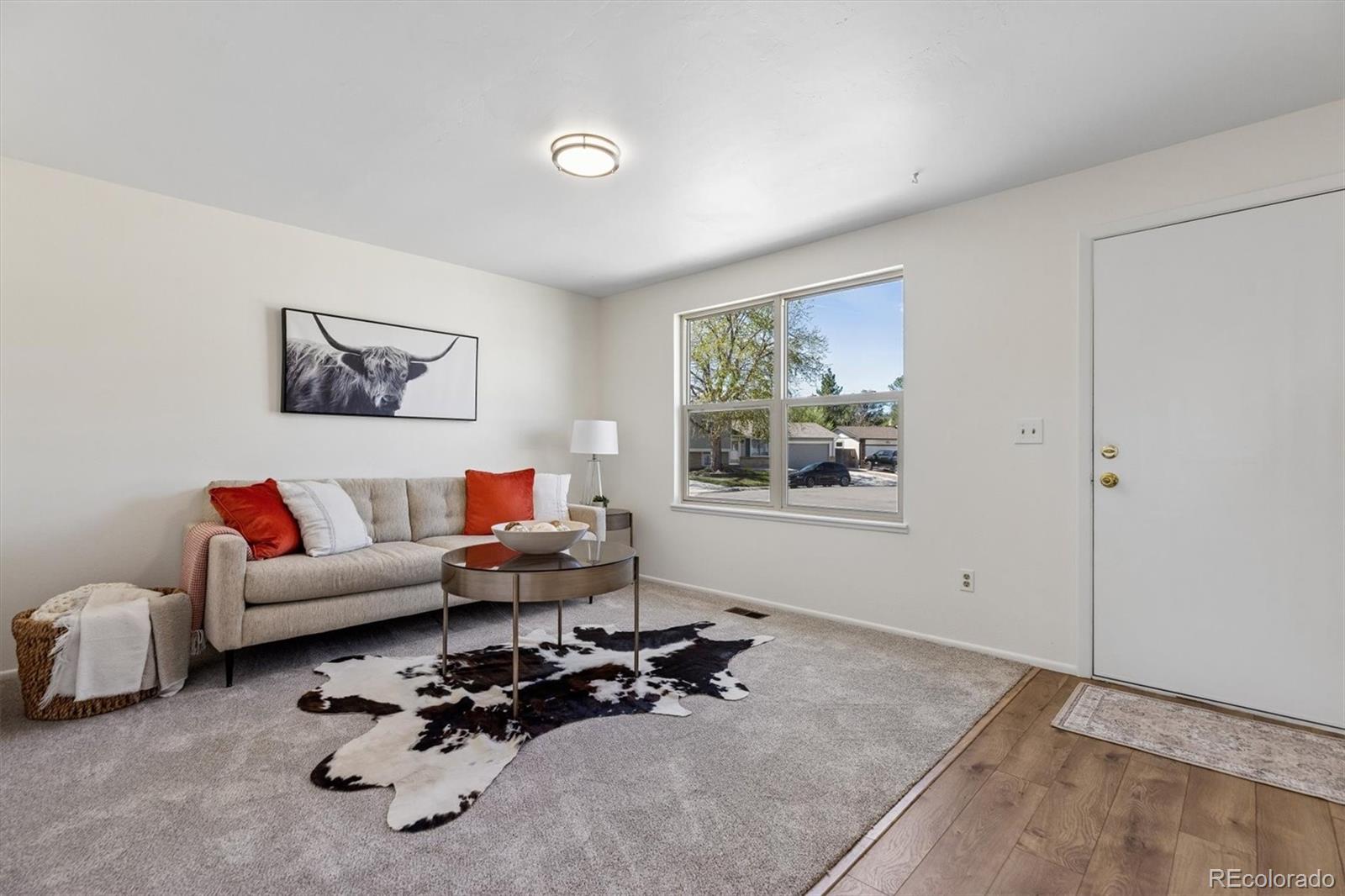 9163 Calhoun Place