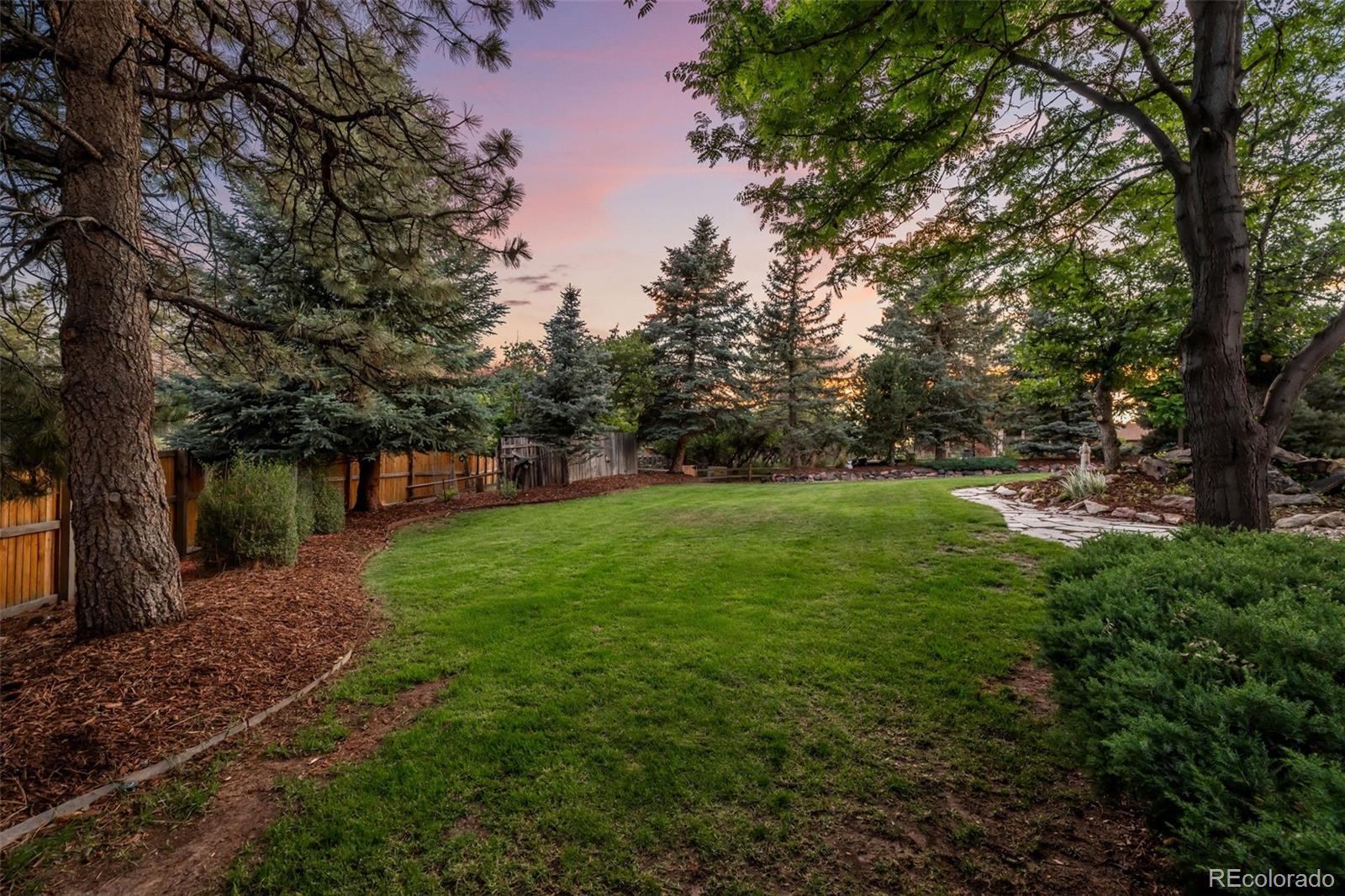 6421 Lakepoint Place