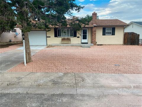 Photo of 3116 San Isabel Avenue, Pueblo, CO 81008 (MLS # 9150763)