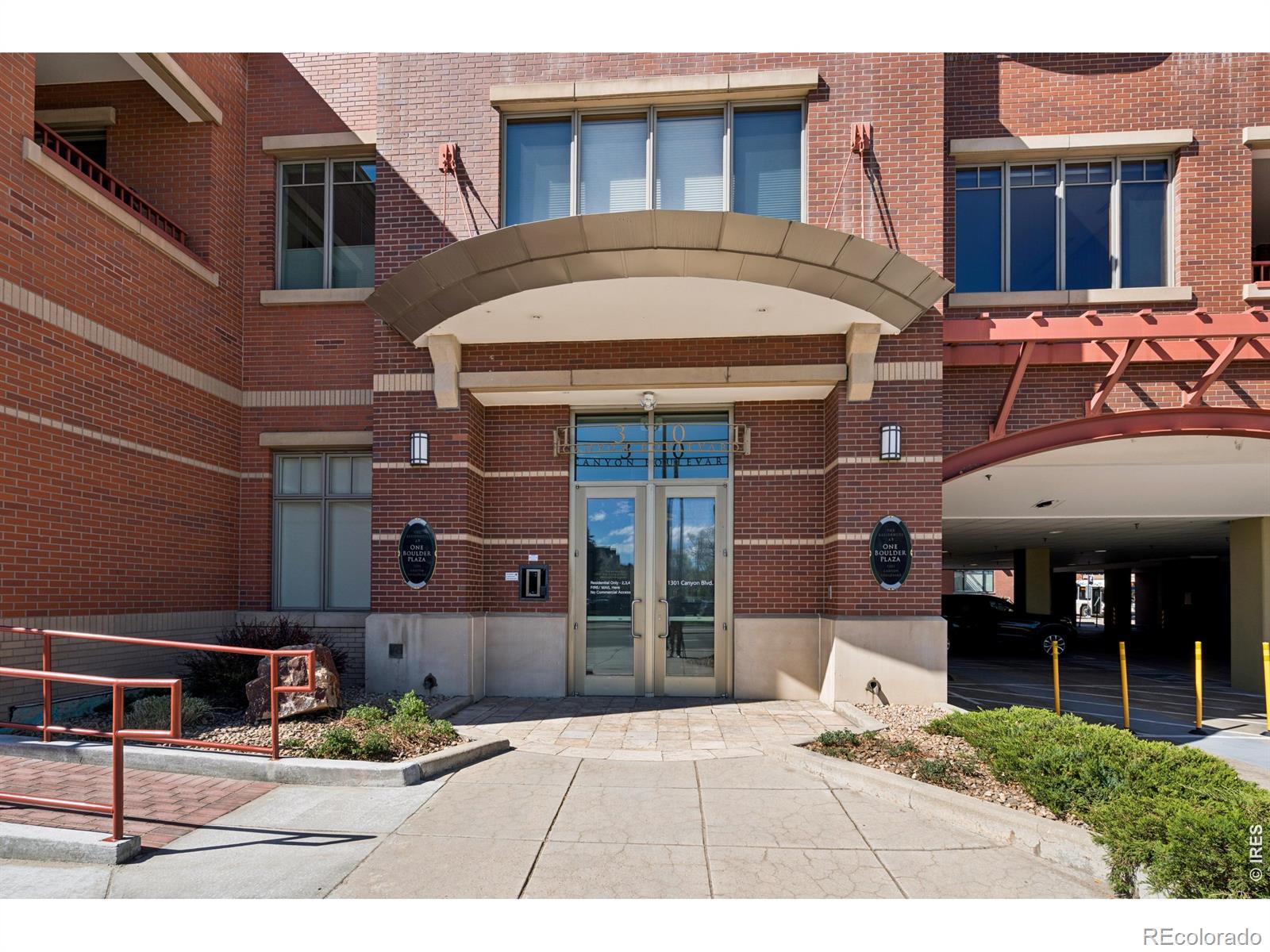 1301 Canyon Boulevard 409