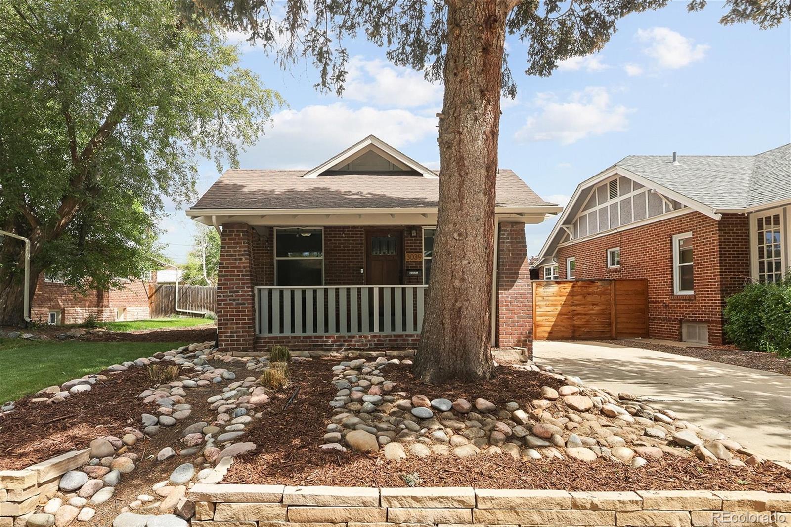 3039 W Denver Place