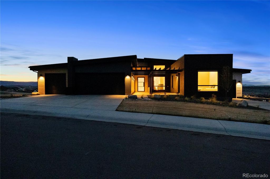 Photo of 5191 Lions Paw Street, Castle Rock, CO 80104 (MLS # 9416768)