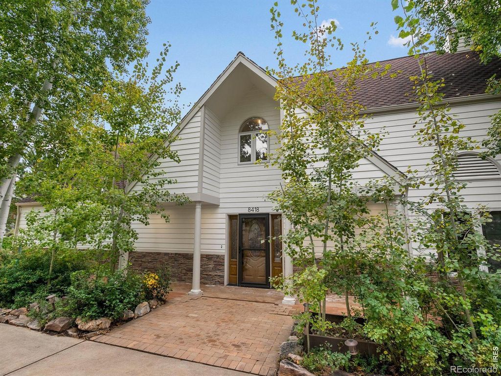 Photo of 8418 Stirrup Lane, Longmont, CO 80503 (MLS # IR1053719)