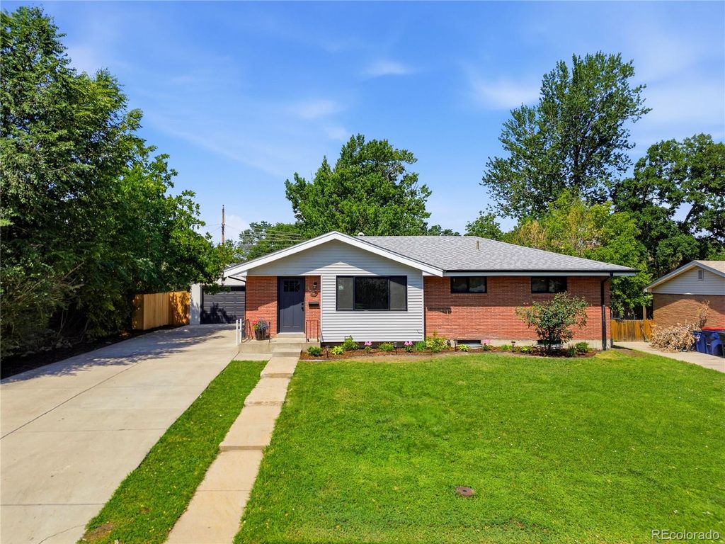Photo of 7265 S Lincoln Way, Littleton, CO 80122 (MLS # 3095981)