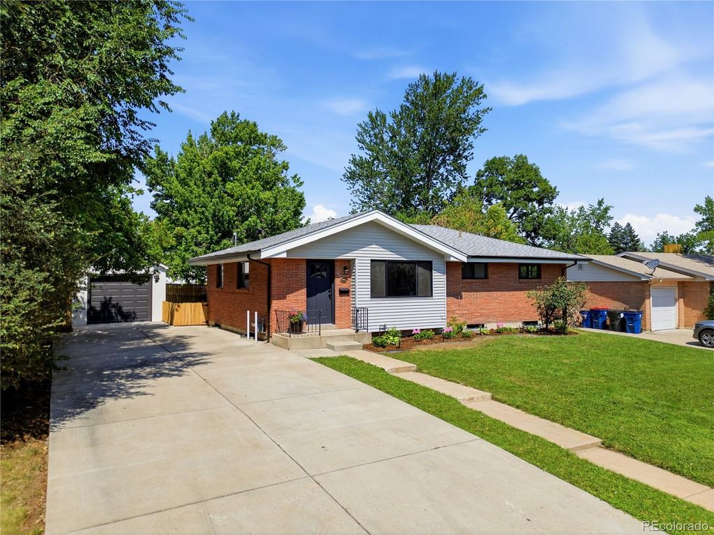 Photo of 7265 S Lincoln Way, Littleton, CO 80122 (MLS # 3095981)