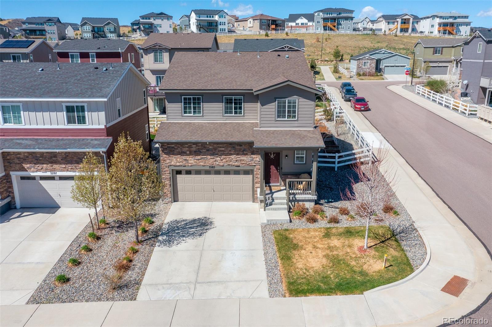 5285 Blue Lunar Lane