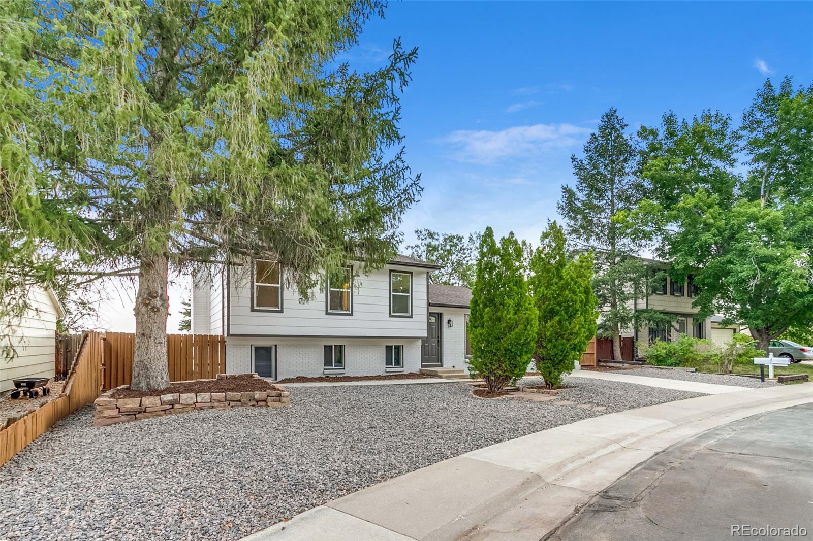 9260 Cody Lane