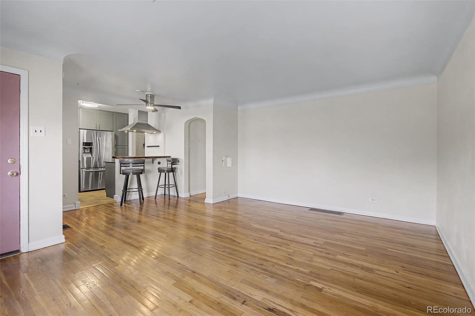 2055 Syracuse Street