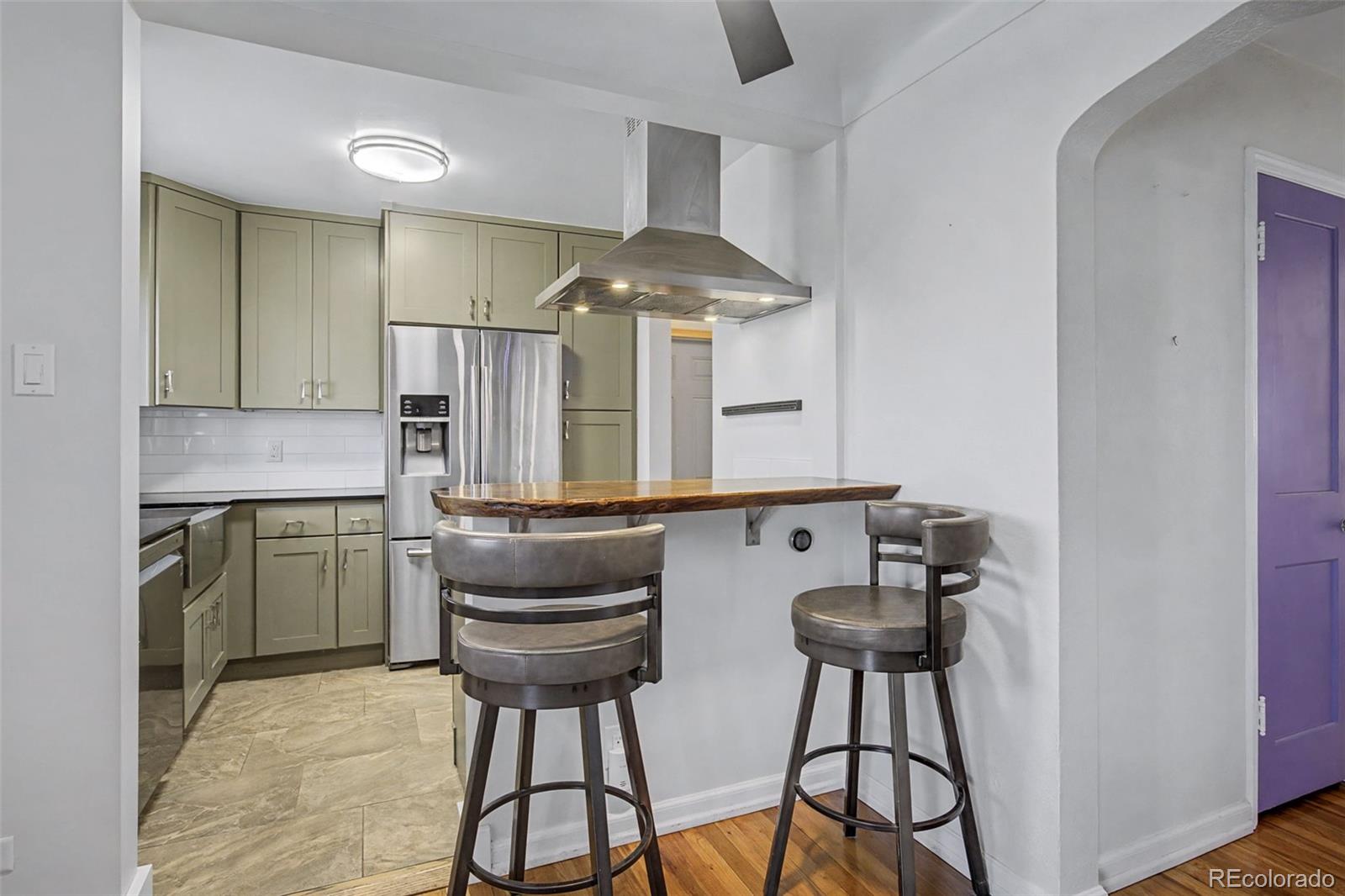 2055 Syracuse Street