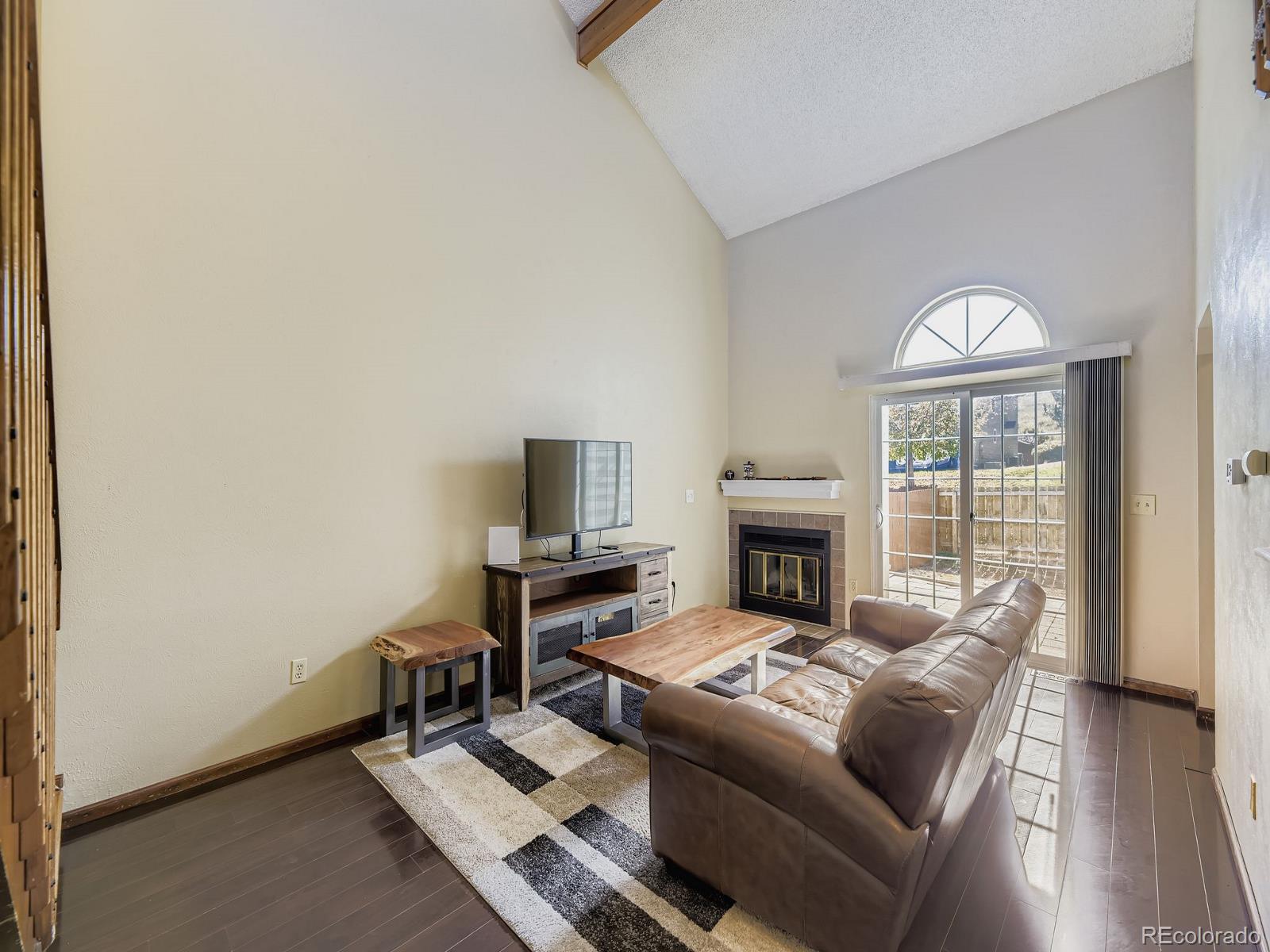 8878 W Plymouth Avenue