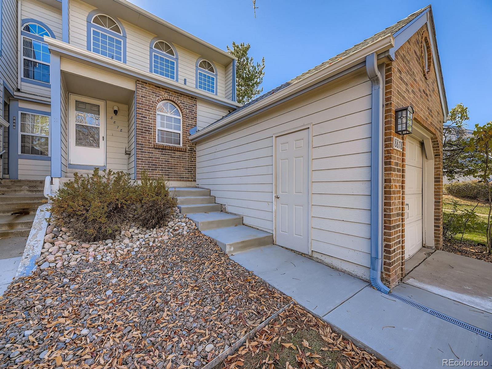 8878 W Plymouth Avenue