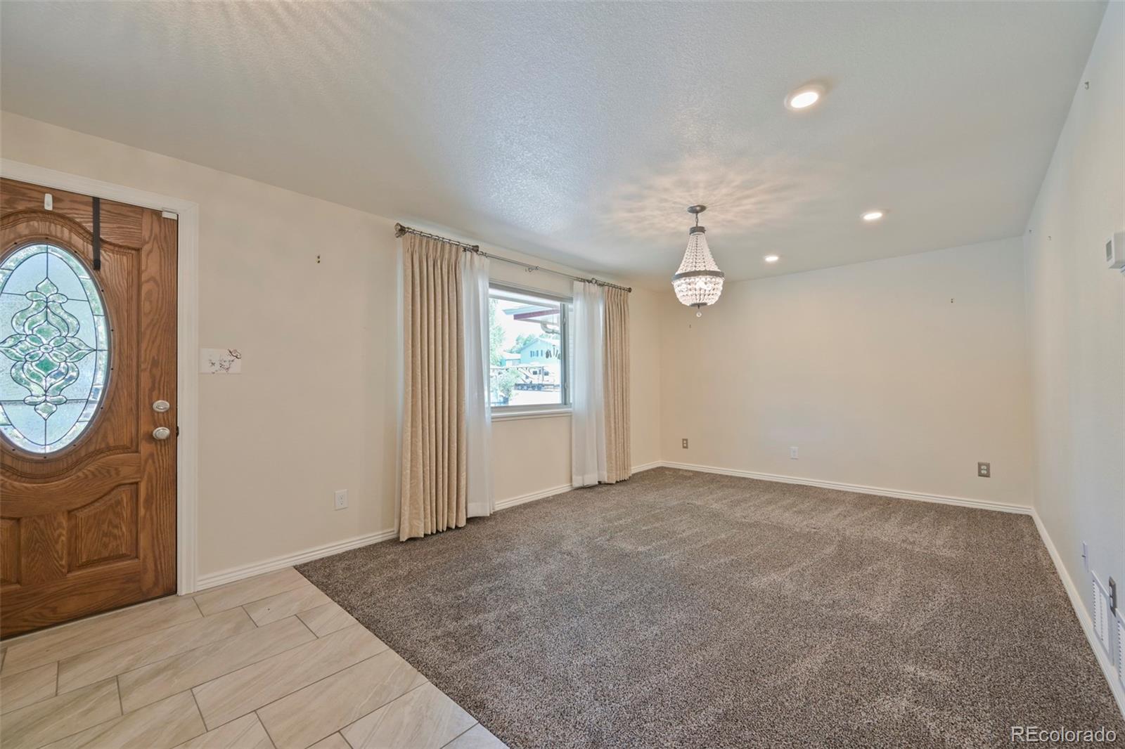 4757 S Oak Court