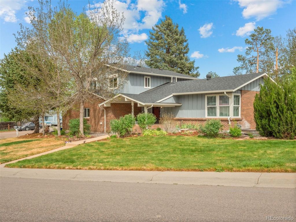 Photo of 6346 W Monticello Avenue, Littleton, CO 80128 (MLS # 9498341)
