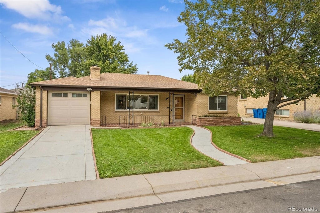 Photo of 5651 W 36th Place, Wheat Ridge, CO 80212 (MLS # 7607817)