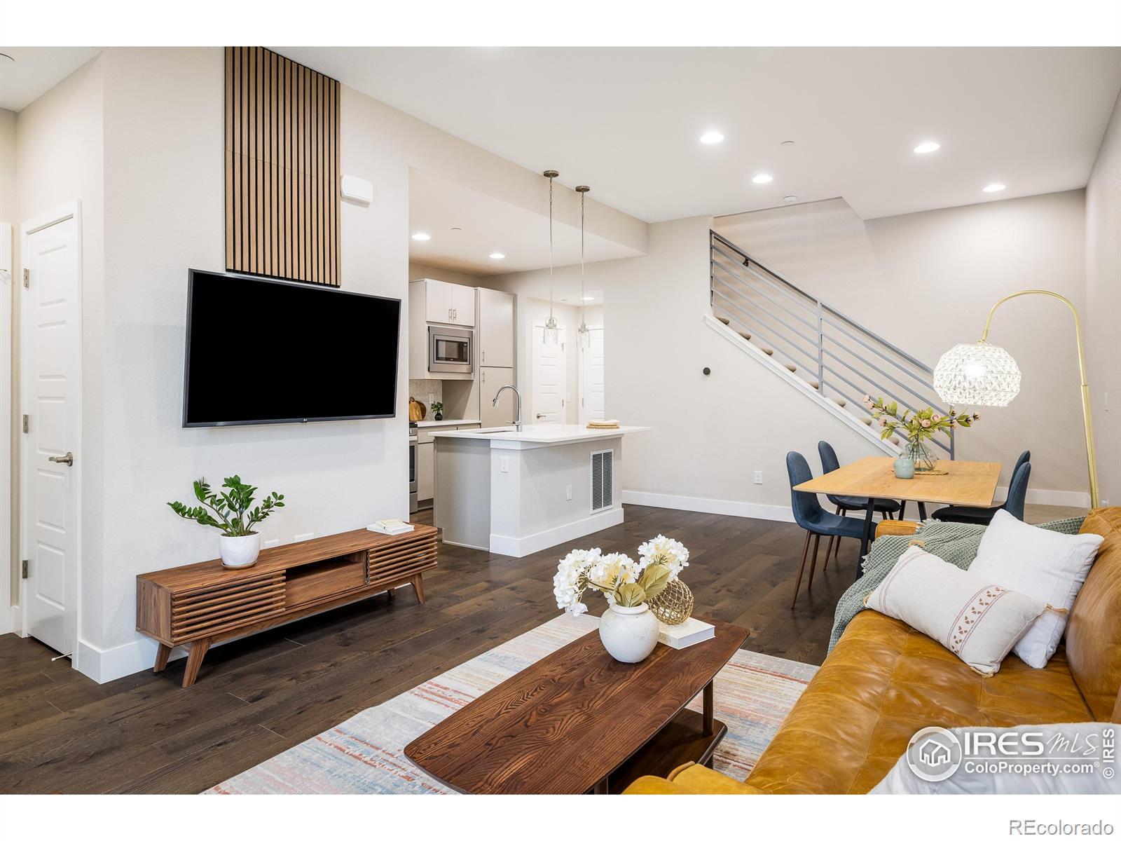 627 Discovery Parkway