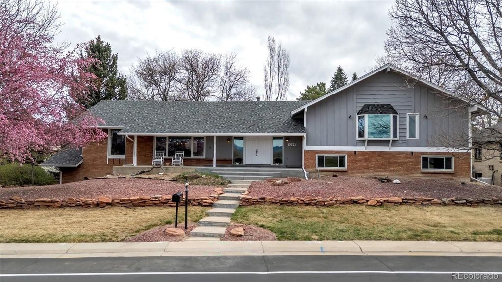 Photo of 1296 Aspen Street, Broomfield, CO 80020 (MLS # 5360426)