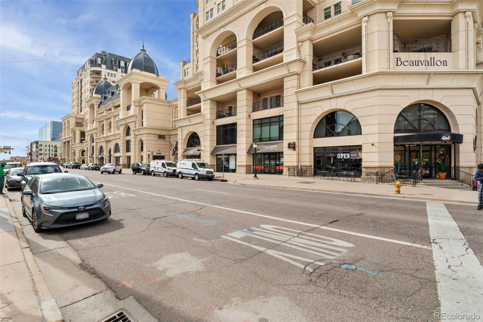 975 N Lincoln Street #5A