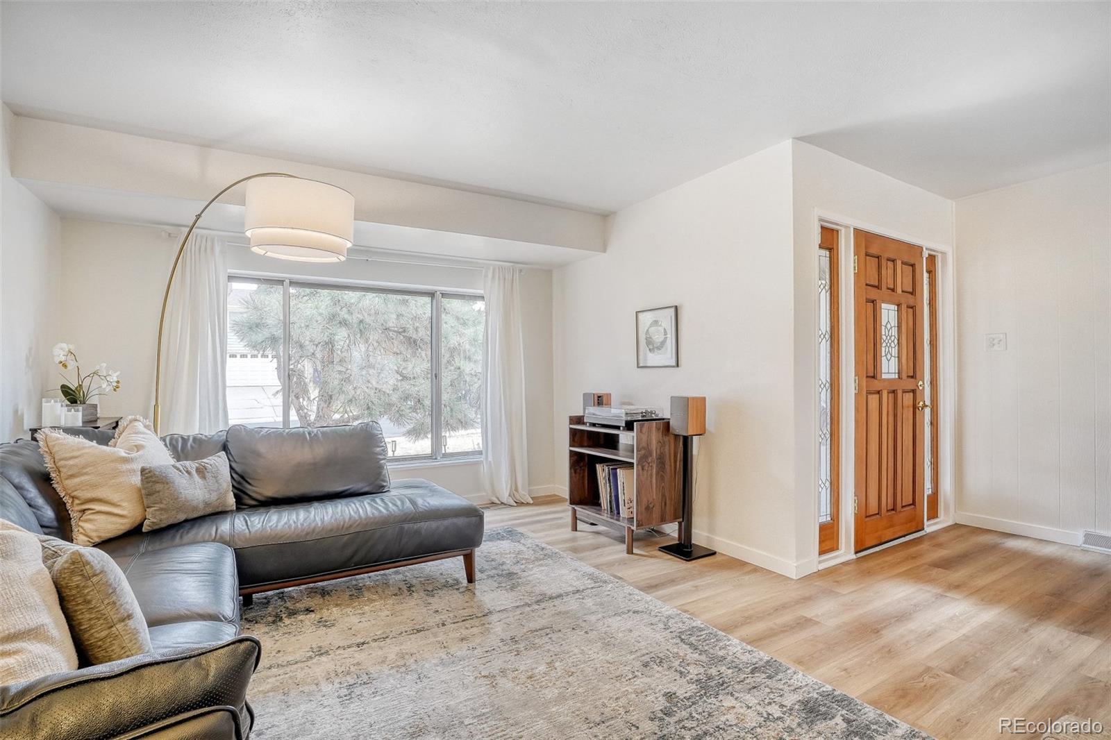 2923 S Reading Court