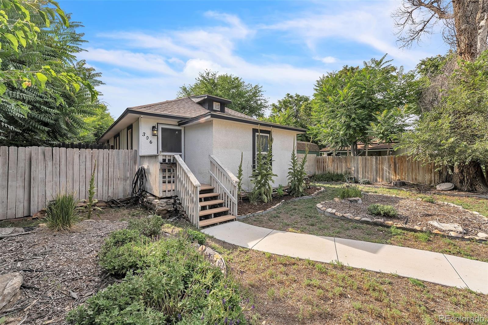 306 5th Street