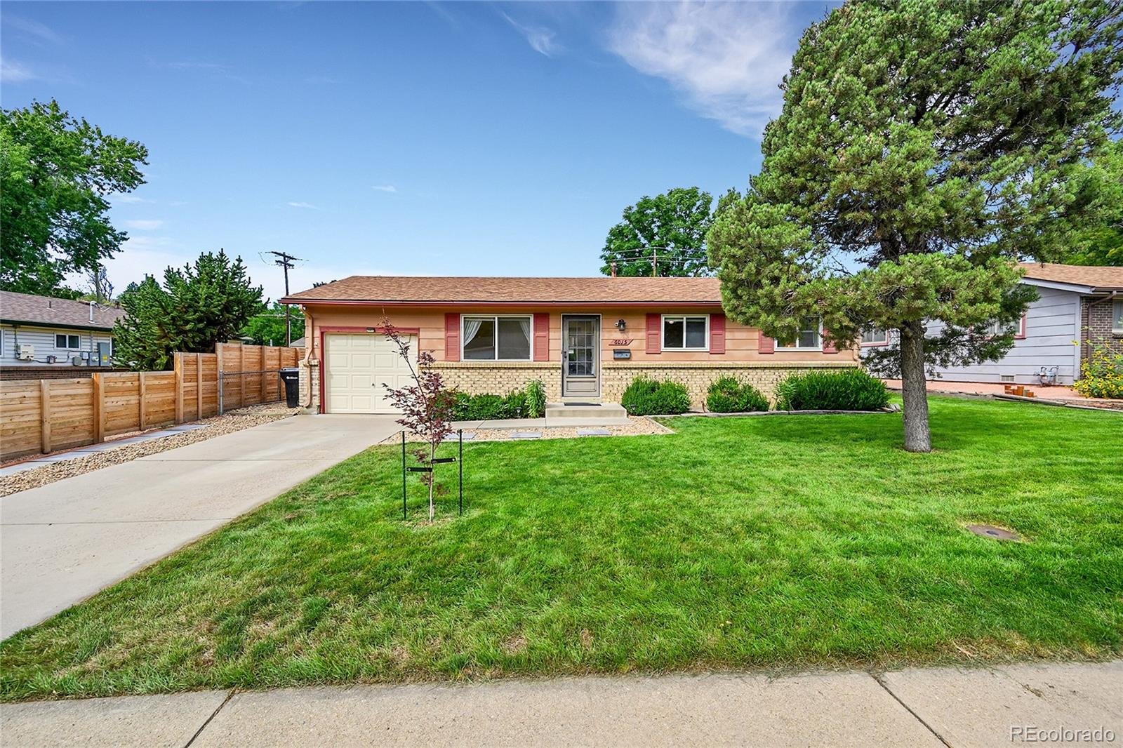 6015 Brentwood Street