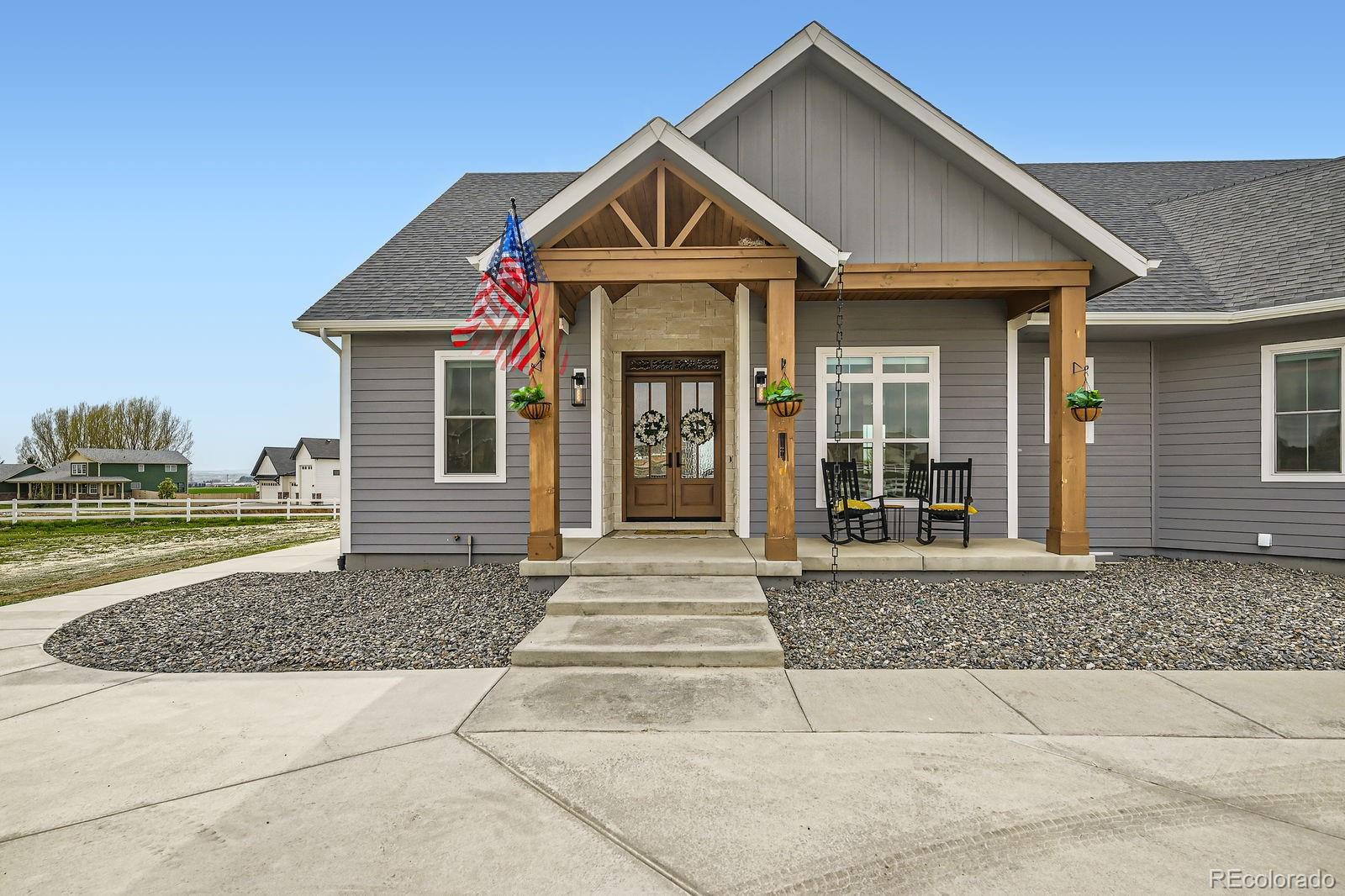 27927 Hopi Trail