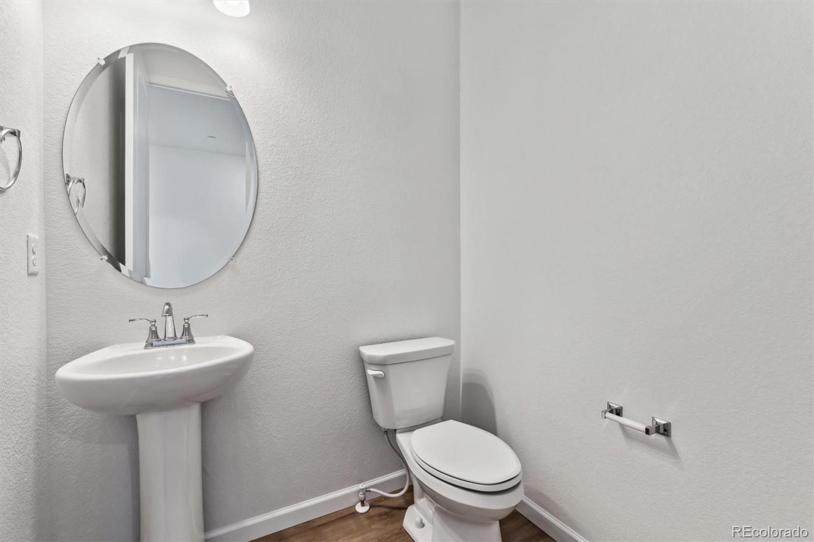 9092 Telluride Court, Commerce City, CO, 80022 3 9092 Telluride Court