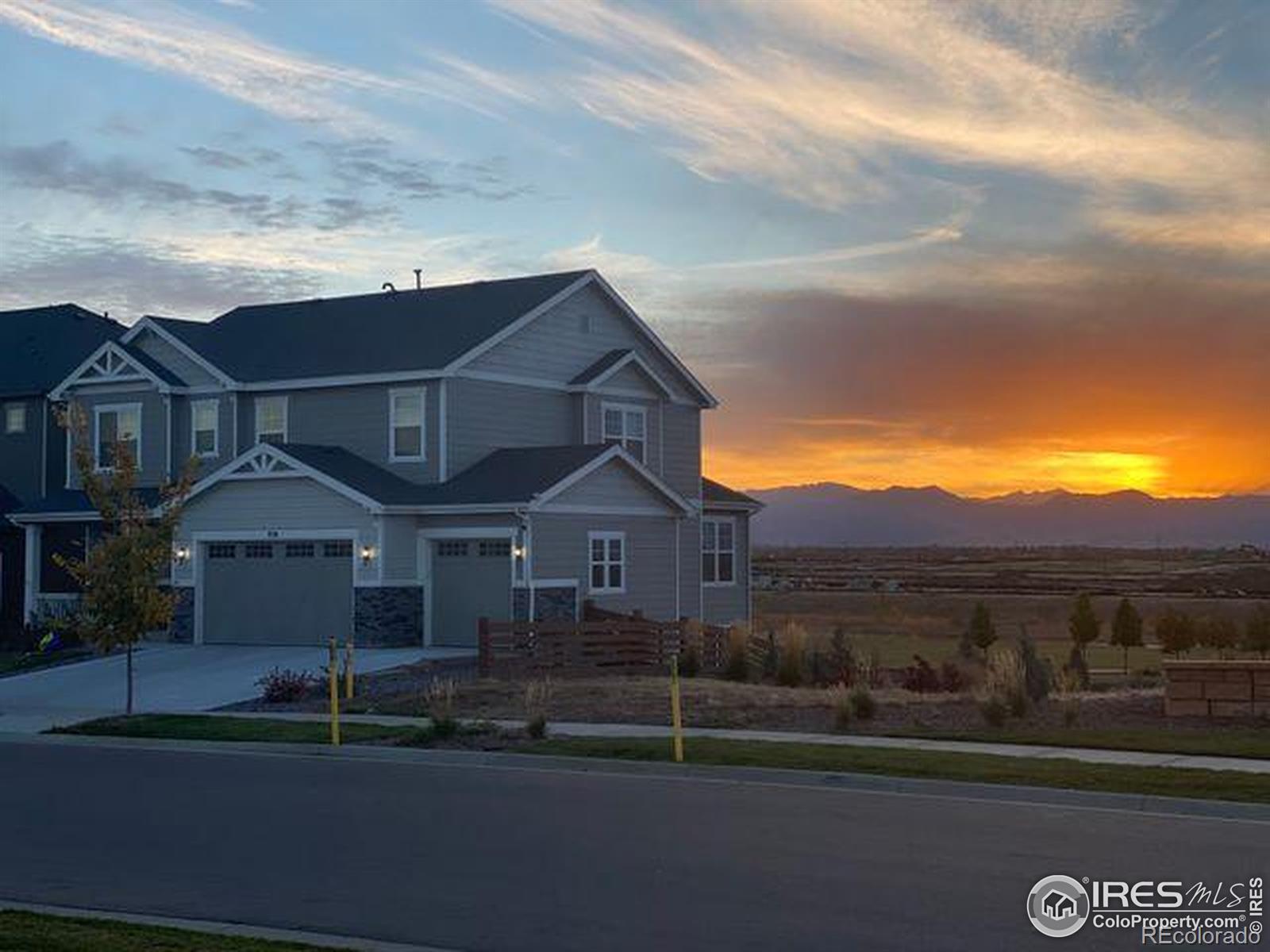 938 Flora View Drive