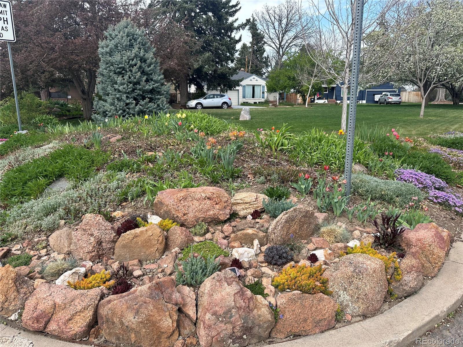 2732 S Downing Circle, Denver, CO, 80210 3 2732 S Downing Circle
