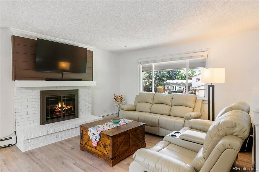 Photo of 553 W Easter Avenue, Littleton, CO 80120 (MLS # 5473000)