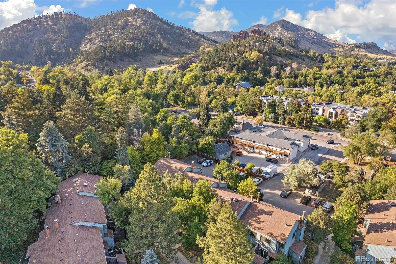 350 Arapahoe Avenue 17