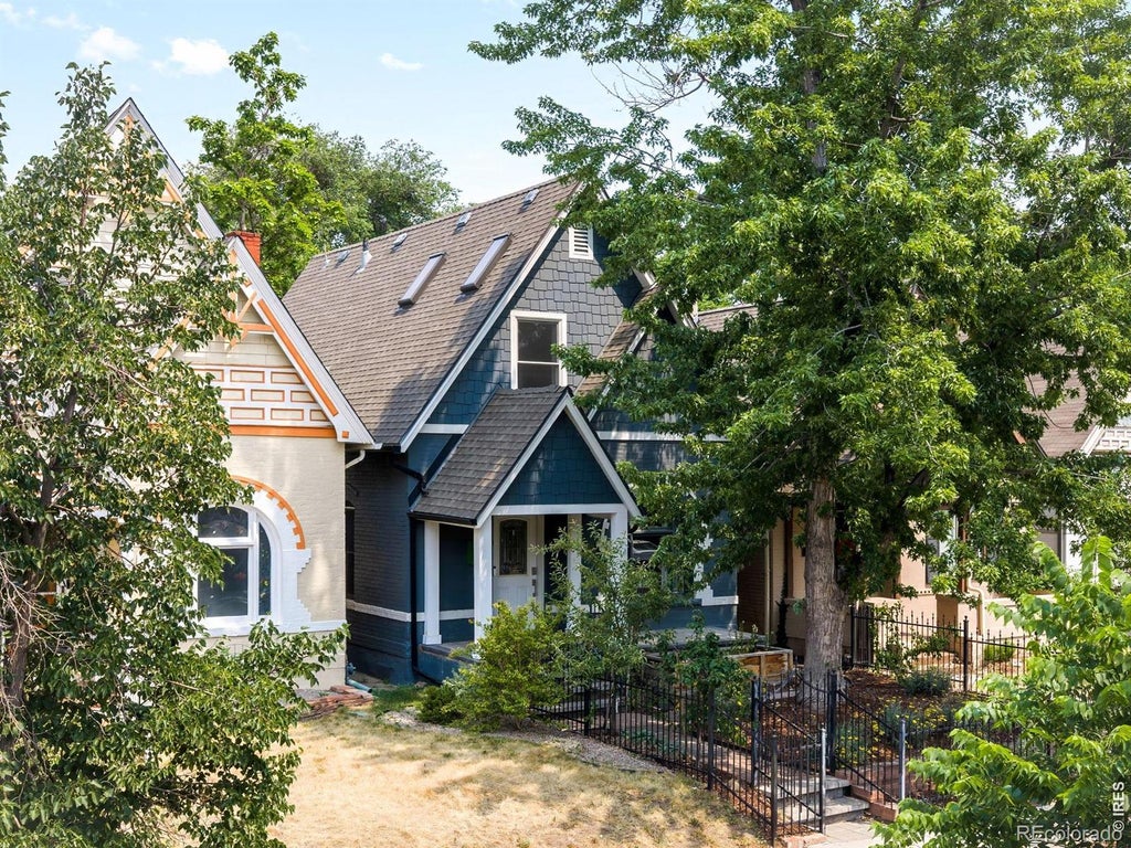 Photo of 30 S Grant Street, Denver, CO 80209 (MLS # IR1066650)