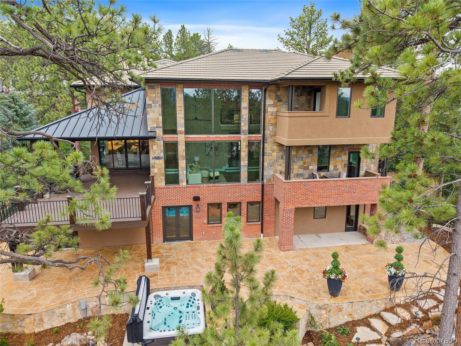 332 Ovida Place