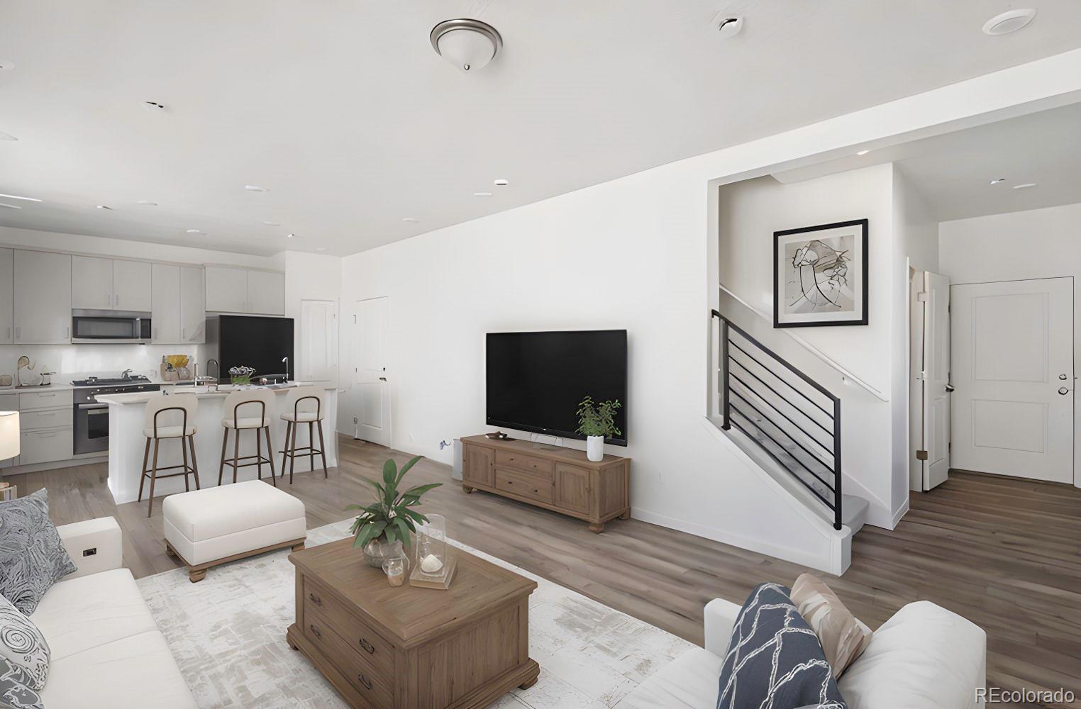 22113 E 38th Place
