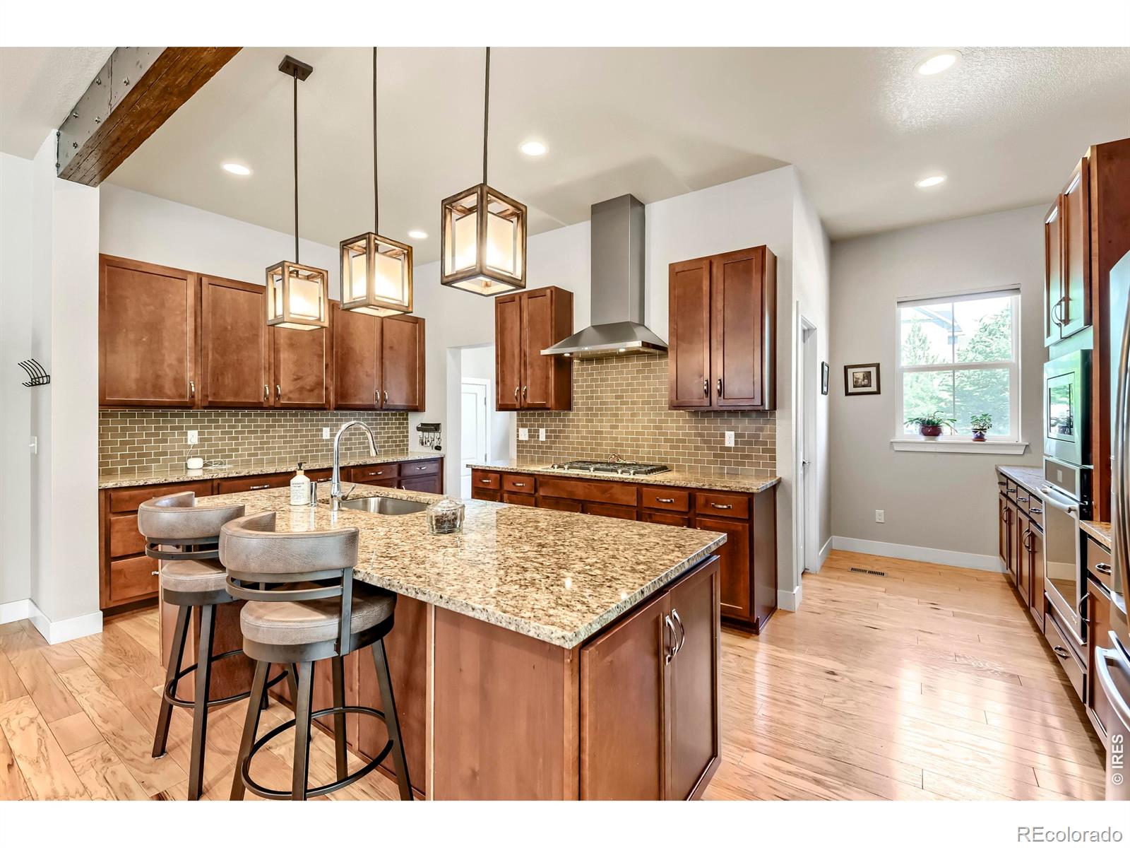 1877 W 137th Lane