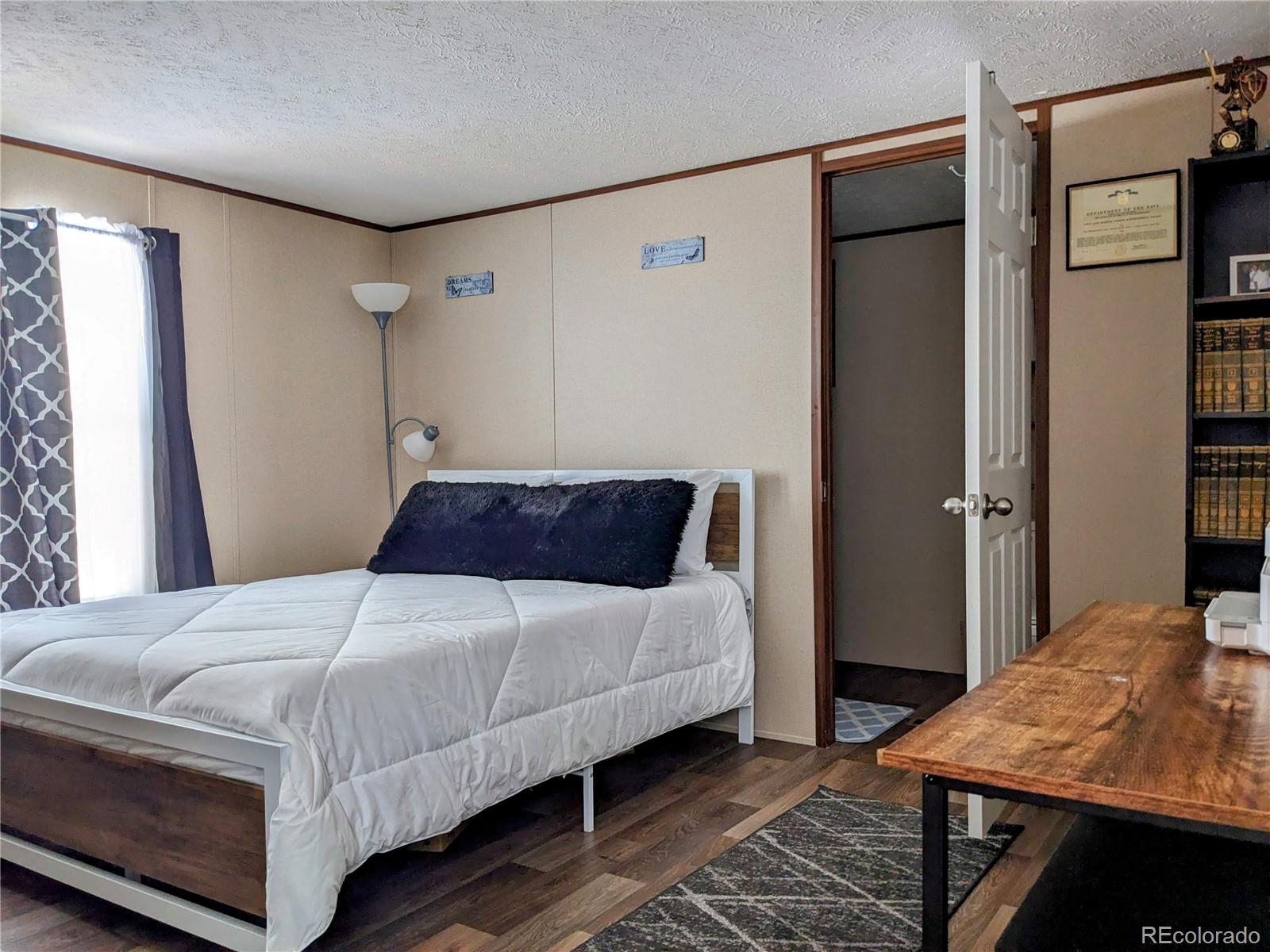 Photo 5 of 16 of 10 9th Avenue mobile home