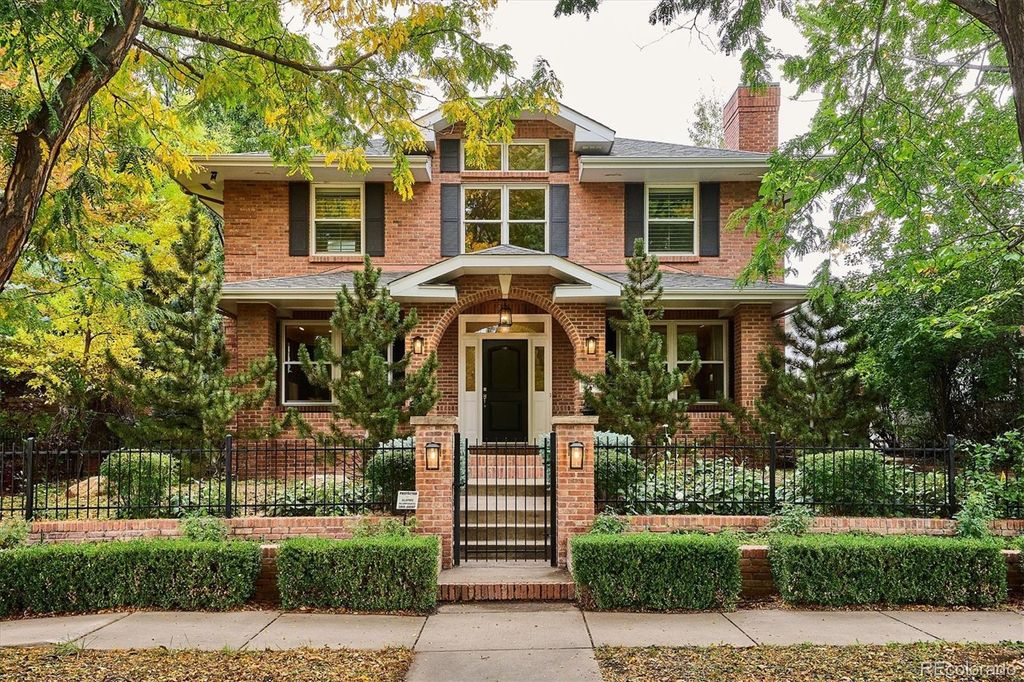 Photo of 2655 E Tennessee Avenue, Denver, CO 80209 (MLS # 8910690)