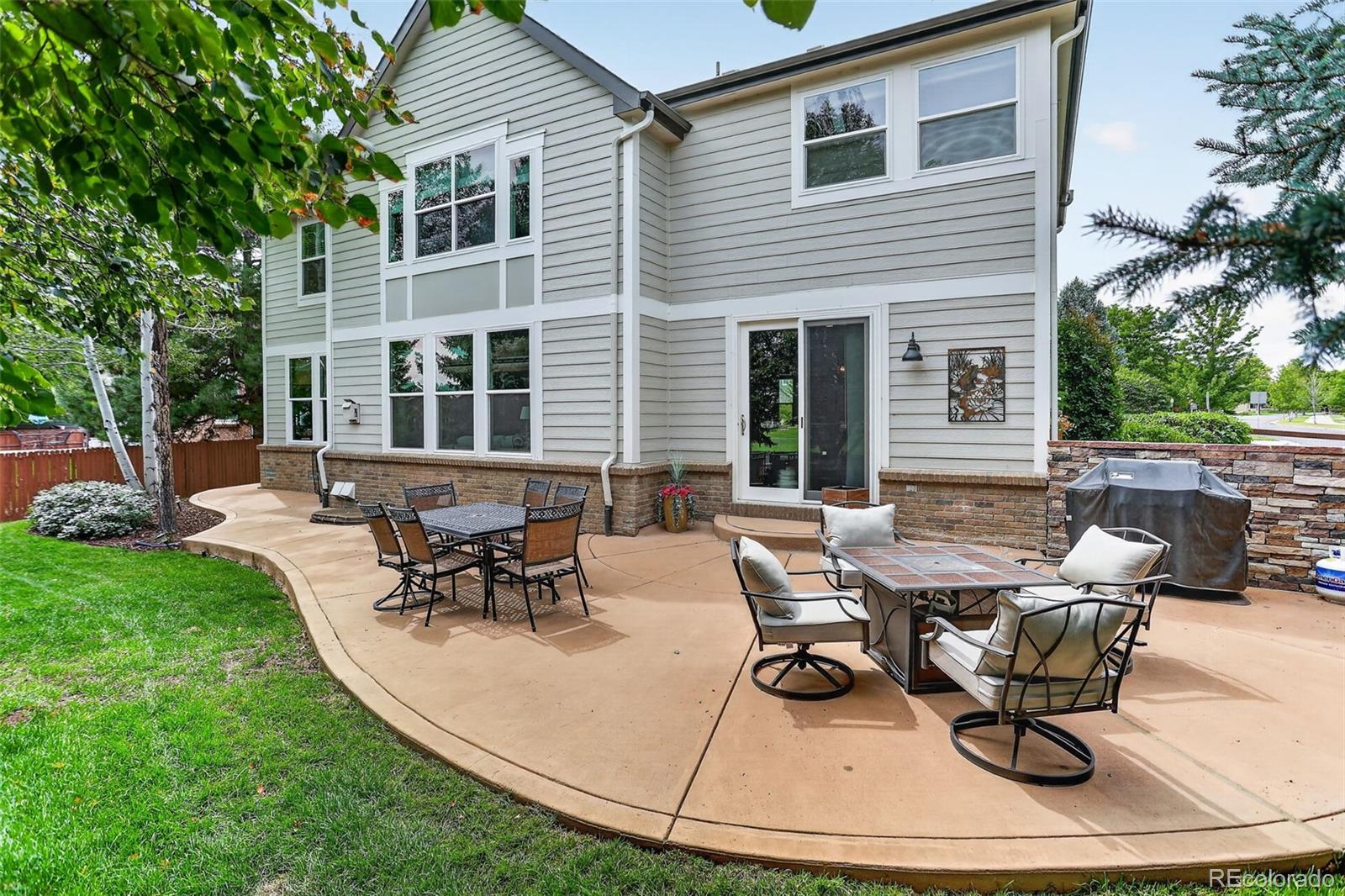 13892 Fox Ridge Drive