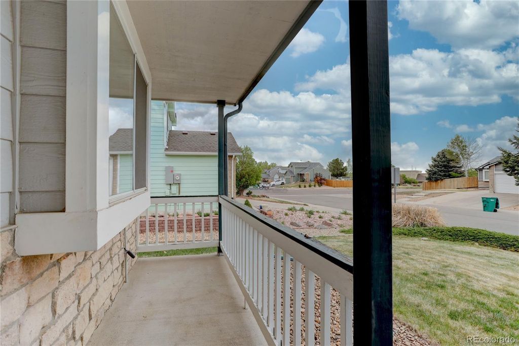 Photo of 4913 S Dunkirk Way, Centennial, CO 80015 (MLS # 7507518)