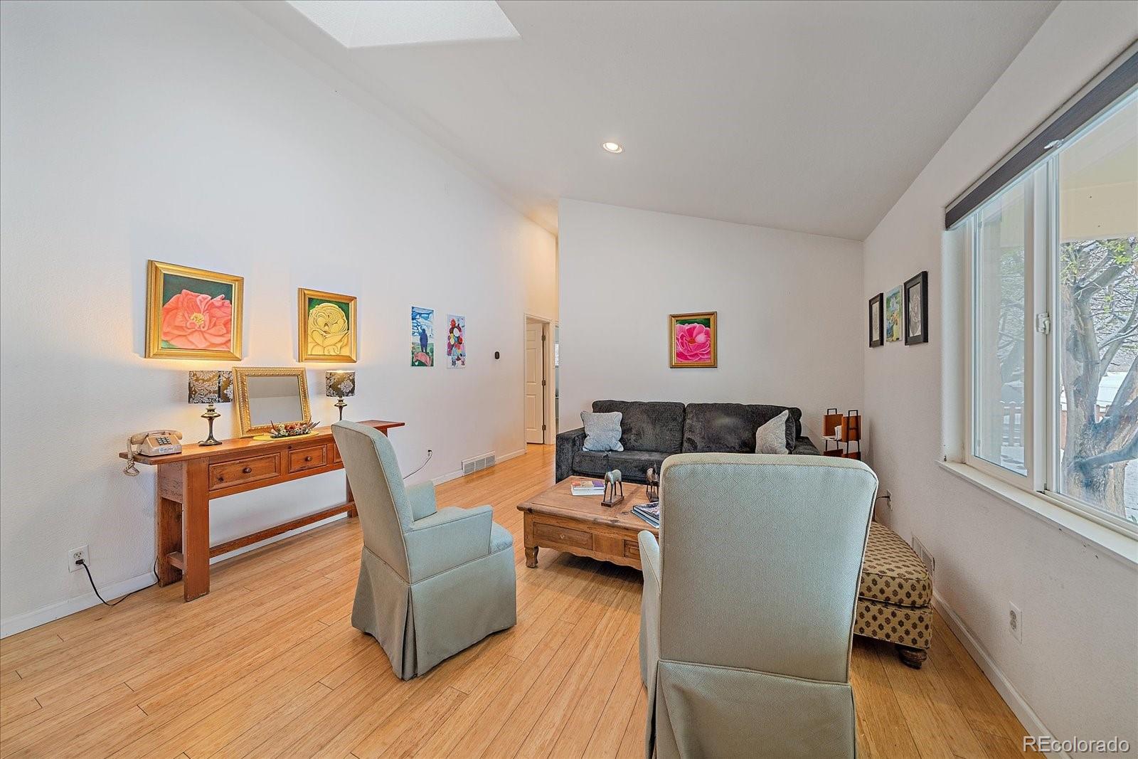 1575 S Clermont Street