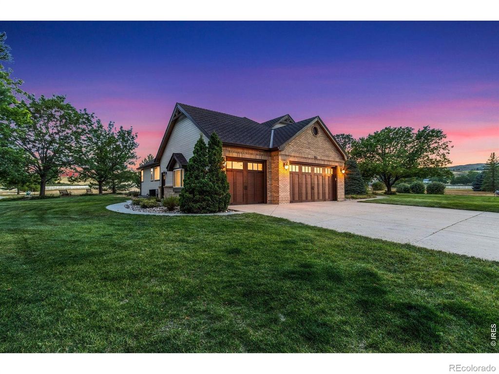 Photo of 5714 Bluff Lane, Loveland, CO 80537 (MLS # IR1053274)