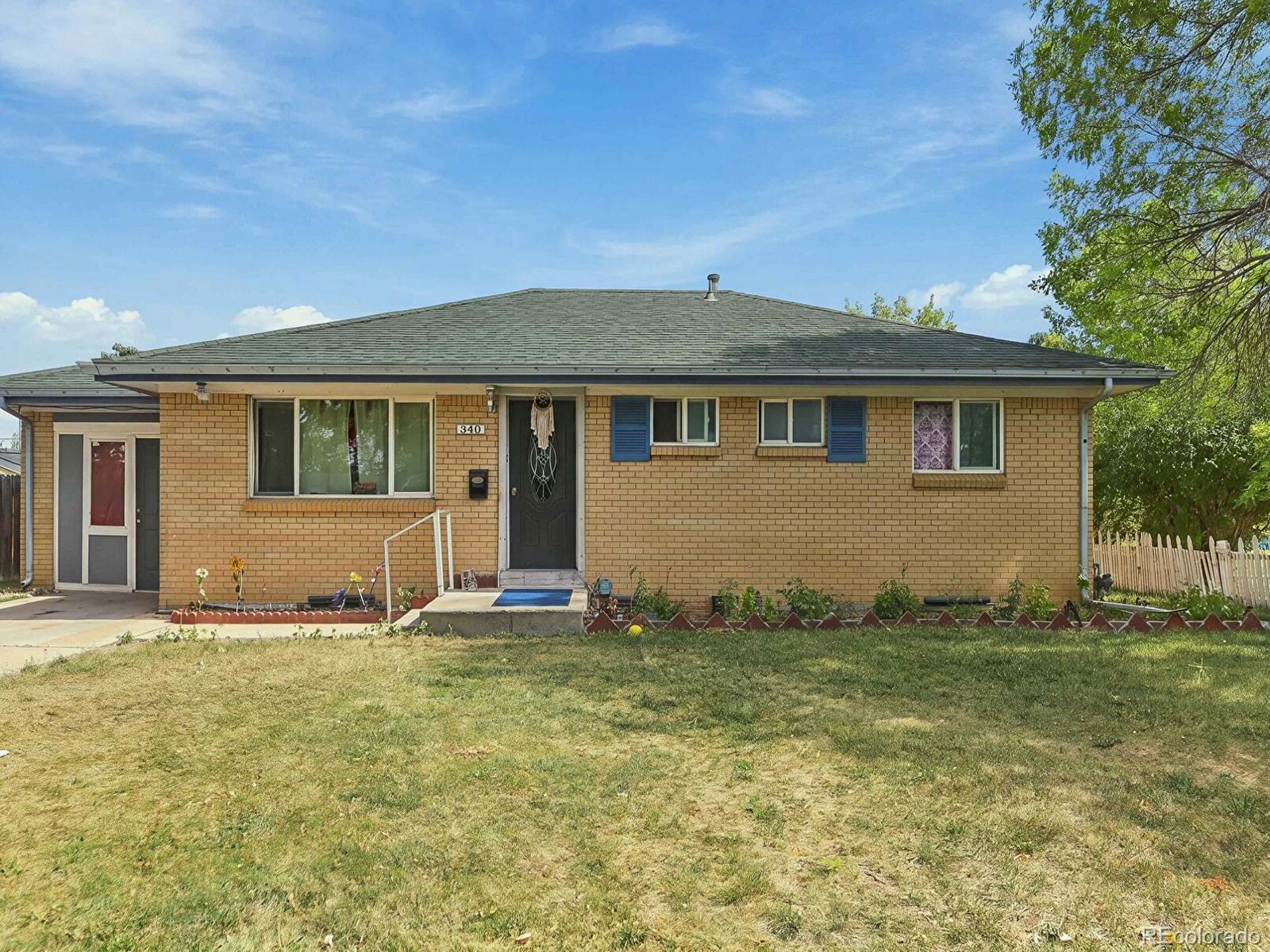 540 Uvalda Street