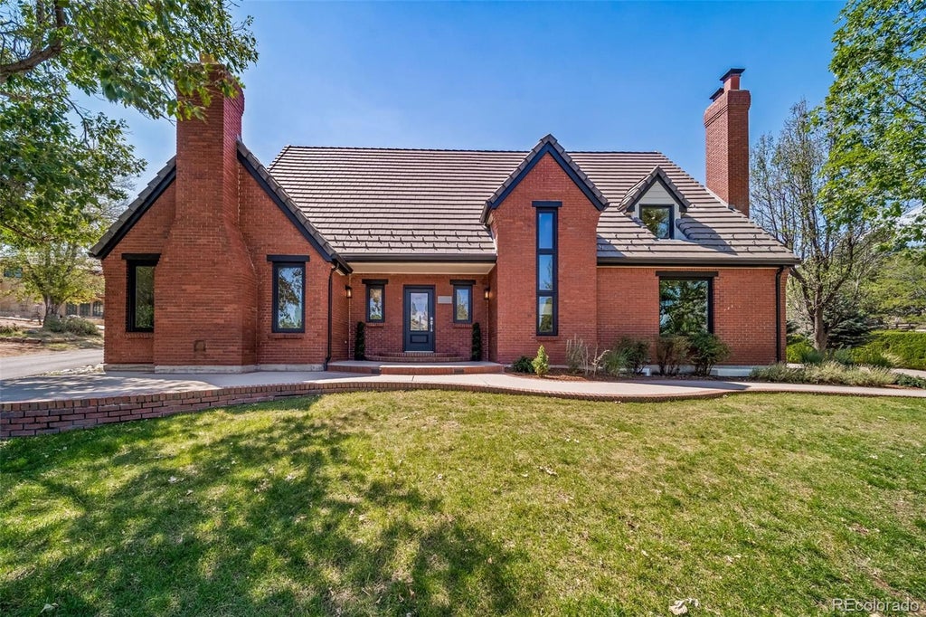 Photo of 22 N Ranch Road, Littleton, CO 80127 (MLS # 5225334)