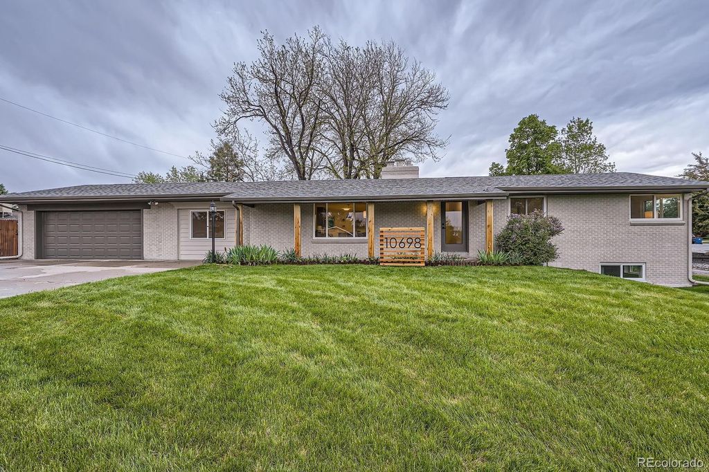 Photo of 10698 W 26th Avenue, Lakewood, CO 80215 (MLS # 6881480)
