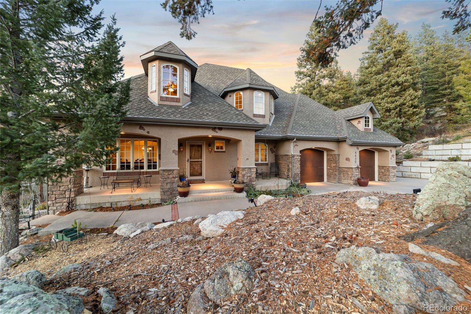 4450 Walker Ridge View