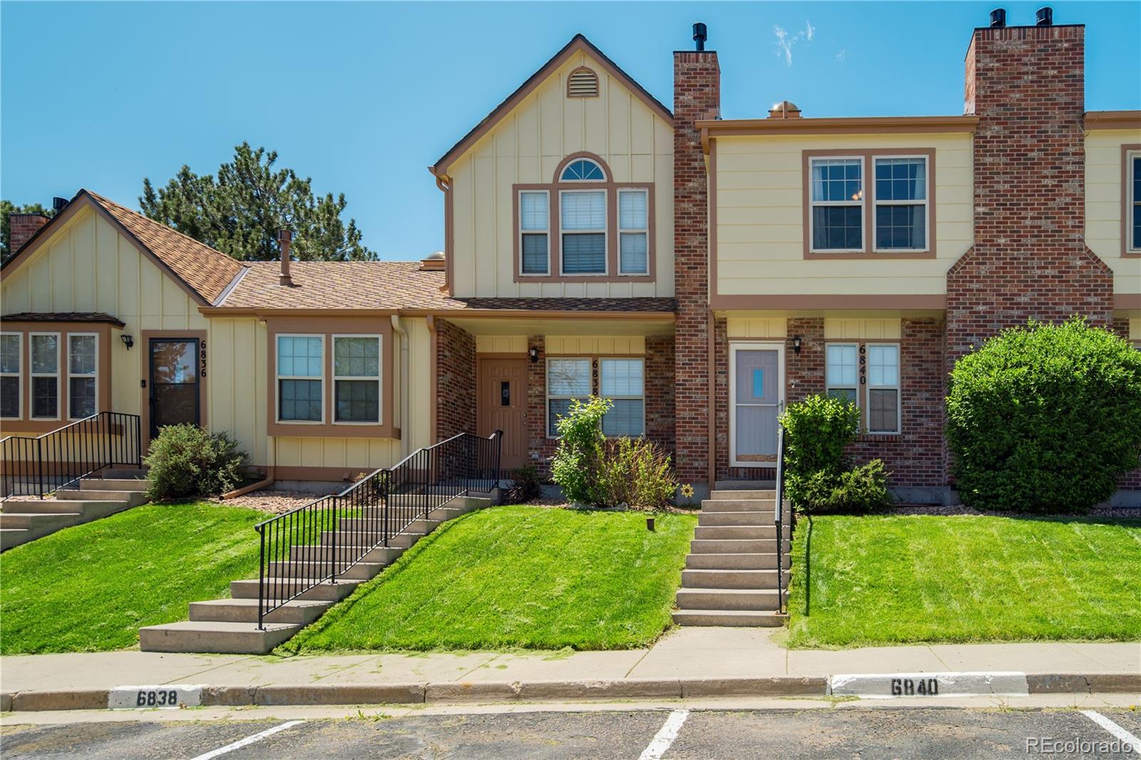 6840 Goldcrest Court