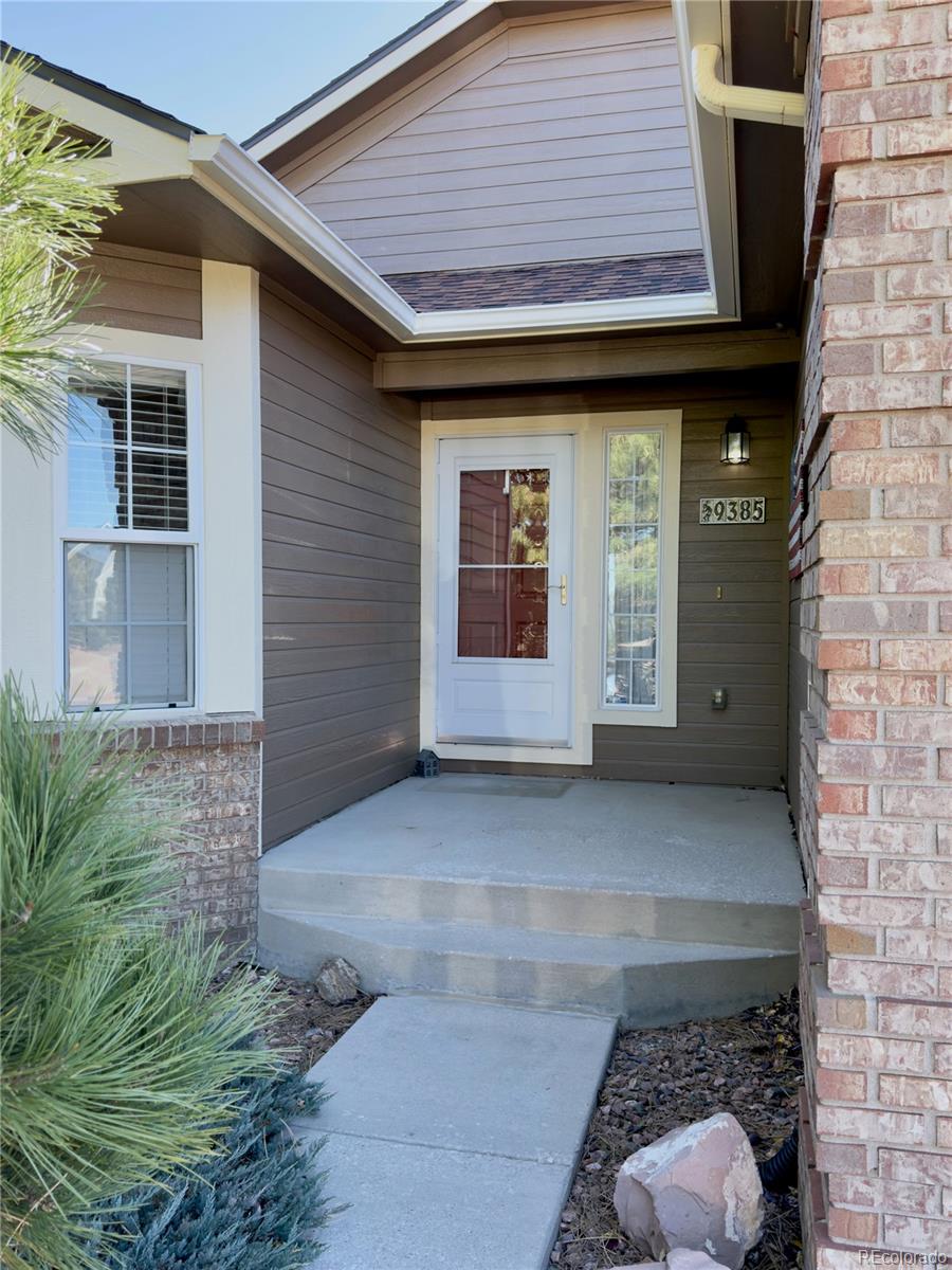 9385 Winged Foot Road